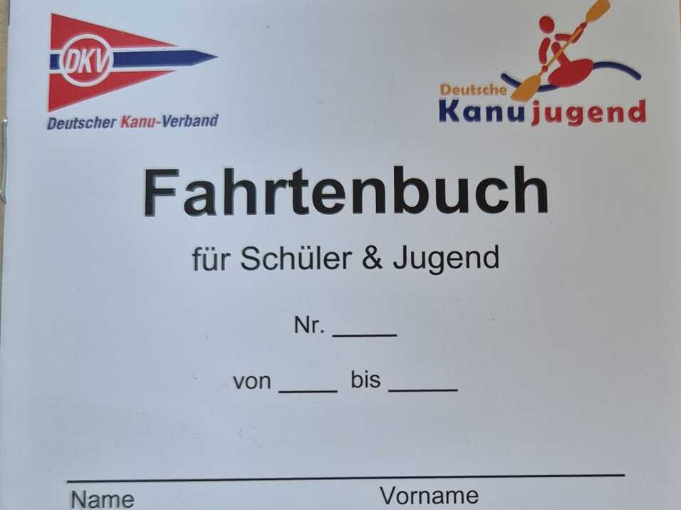 Fahrtenbuch für Schüler und Jugend des Deutschen Kanu-Verbandes mit Feldern für Einträge und persönlichen Daten.